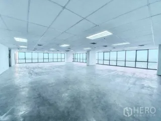 出租 办公室 在 Huai Khwang, 曼谷