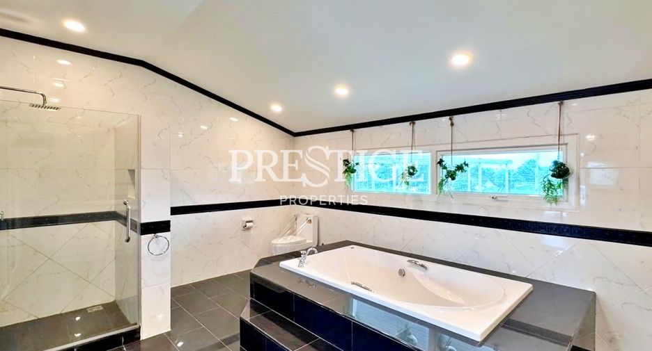 Casa en venta de 3 habitaciones en Bang Lamung, Chonburi