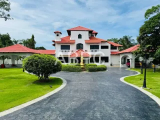 For Rent 8 Bedroom House In Bang Lamung, Chonburi