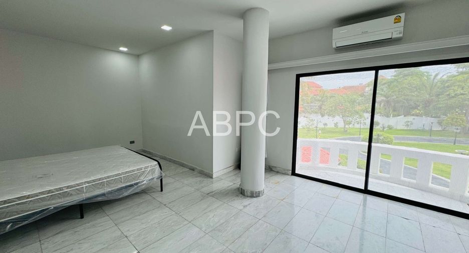 Casa en alquiler y en venta de 8 habitaciones en East Pattaya, Pattaya