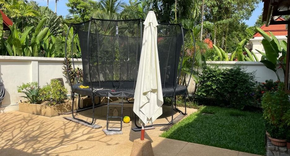 For sale 5 bed villa in Thalang, Phuket