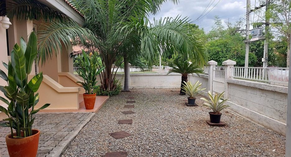 For rent 4 Beds house in Hang Dong, Chiang Mai