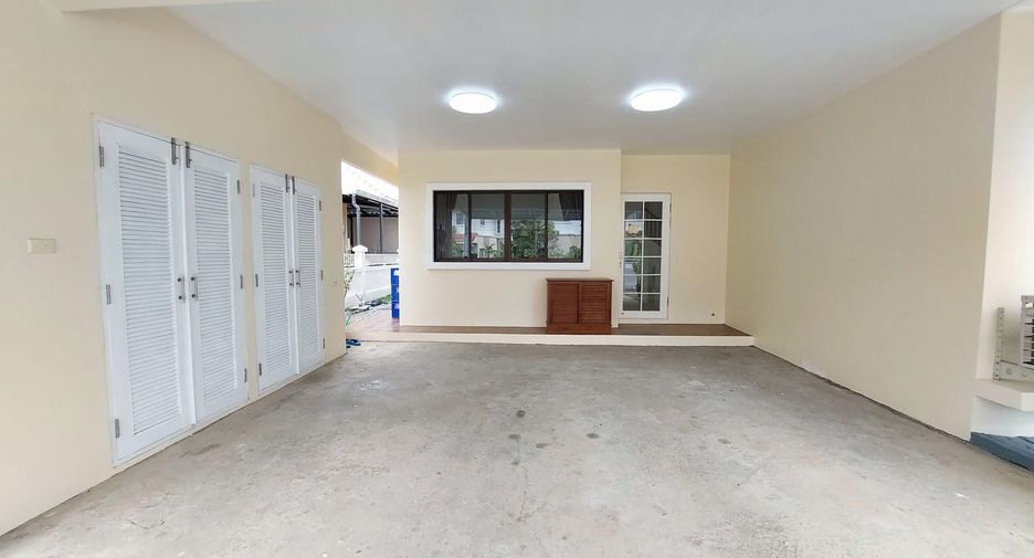 For rent 4 Beds house in Hang Dong, Chiang Mai