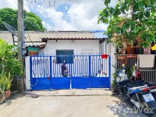 For sale 2 bed townhouse in Mueang Khon Kaen, Khon Kaen