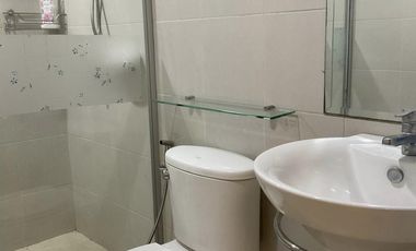 For rent 1 bed condo in Ratchathewi, Bangkok