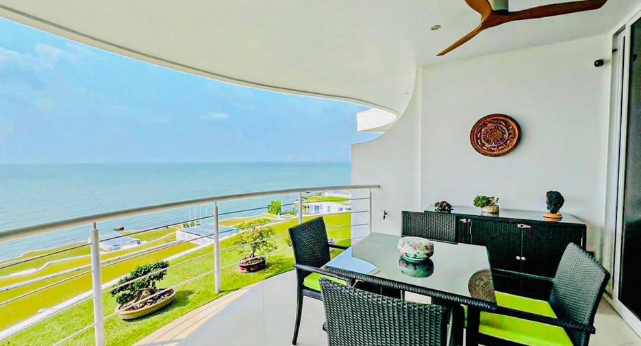 Condo en venta de 3 habitaciones en Sattahip, Chonburi
