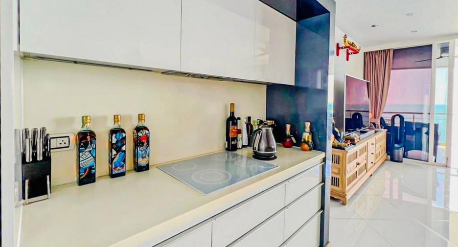 Condo en venta de 3 habitaciones en Sattahip, Chonburi