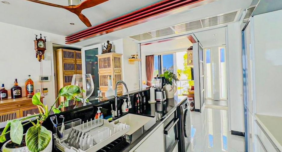 Condo en venta de 3 habitaciones en Sattahip, Chonburi