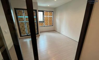 For sale 1 bed condo in Thon Buri, Bangkok
