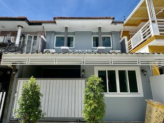 For sale 4 Beds townhouse in Bang Bua Thong, Nonthaburi