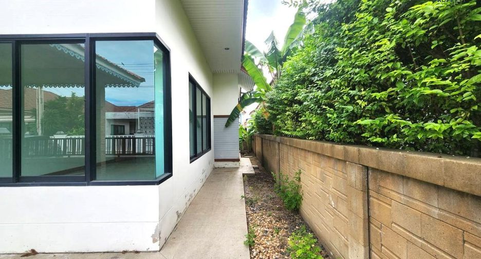 For sale 3 bed house in Phan Thong, Chonburi