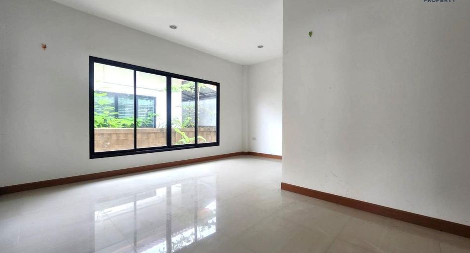 For sale 3 bed house in Phan Thong, Chonburi