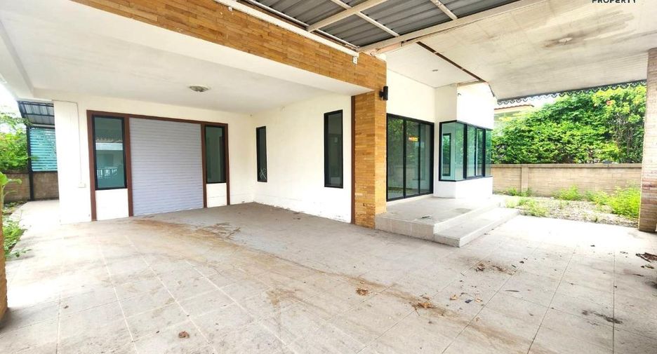 For sale 3 bed house in Phan Thong, Chonburi