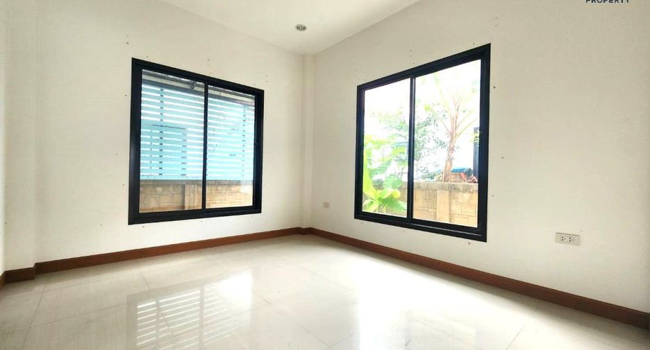 For sale 3 bed house in Phan Thong, Chonburi