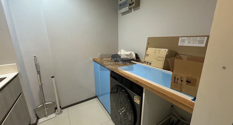 For rent 1 bed condo in Phra Khanong, Bangkok