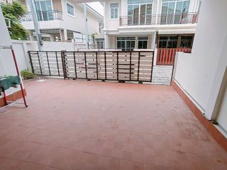For sale 3 bed townhouse in Hua Hin, Prachuap Khiri Khan