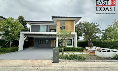 For sale 4 bedrooms house in East Pattaya, Pattaya