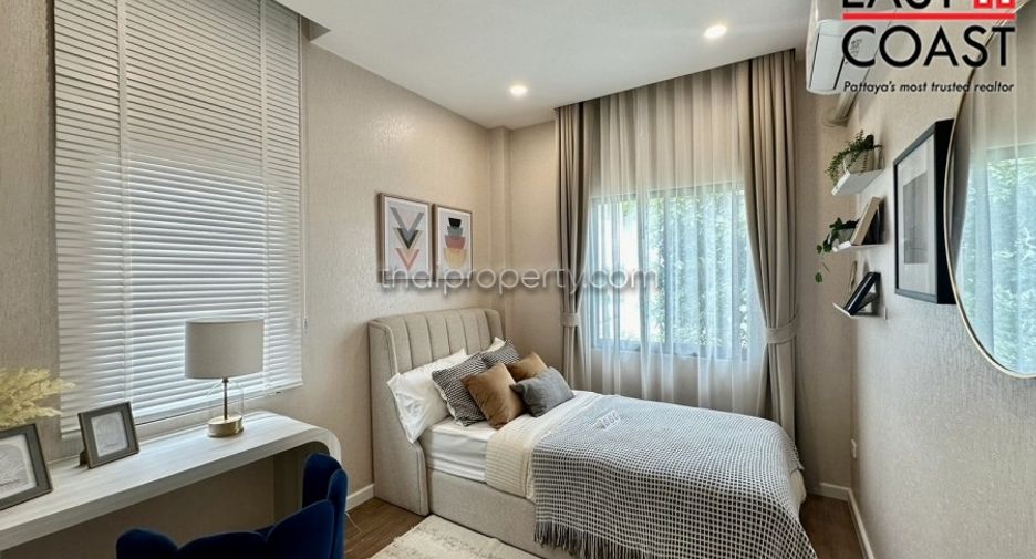 For sale 4 bedrooms house in Bang Lamung, Chonburi