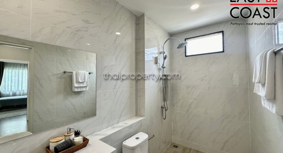 For sale 4 bedrooms house in Bang Lamung, Chonburi