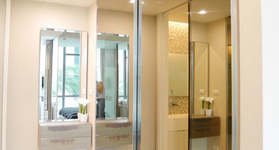 For rent 1 bed condo in Watthana, Bangkok