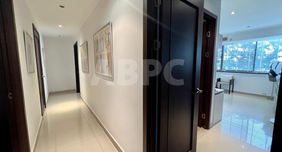 À vendre 2 chambres condo à Jomtien, Pattaya