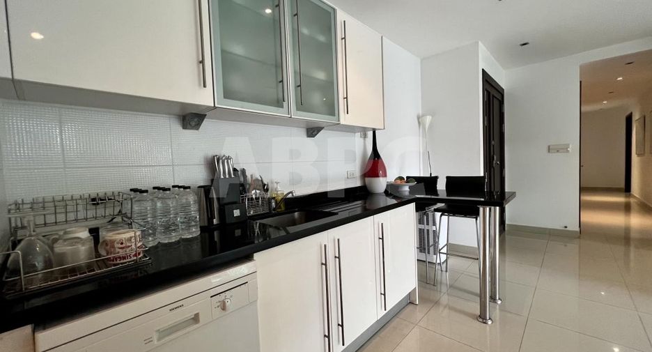 À vendre 2 chambres condo à Jomtien, Pattaya