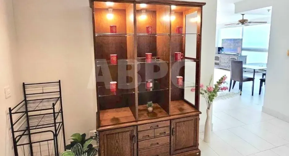 For sale and for rent 2 bedrooms condo in Mueang Rayong, Rayong