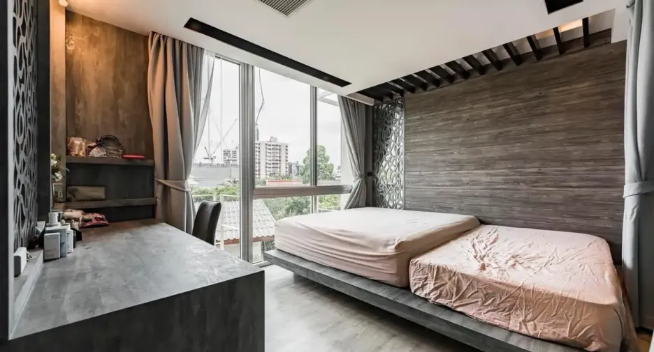 Casa en venta de 3 habitaciones en Yan Nawa, Bangkok