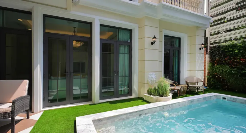 For sale 4 bedrooms house in Watthana, Bangkok
