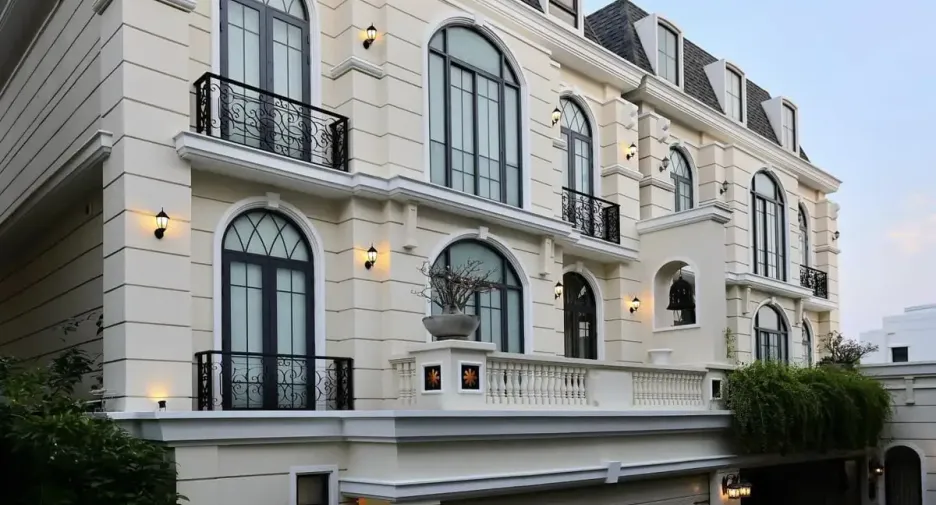 For sale 4 bedrooms house in Watthana, Bangkok
