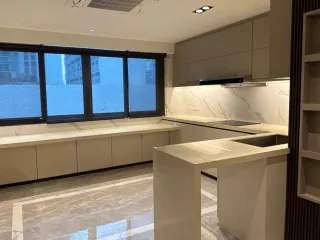 出售 3 卧室 公寓 在 Khlong Toei, 曼谷