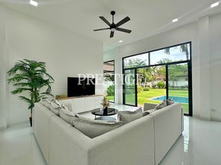 For sale and for rent 4 bedrooms house in Bang Lamung, Chonburi