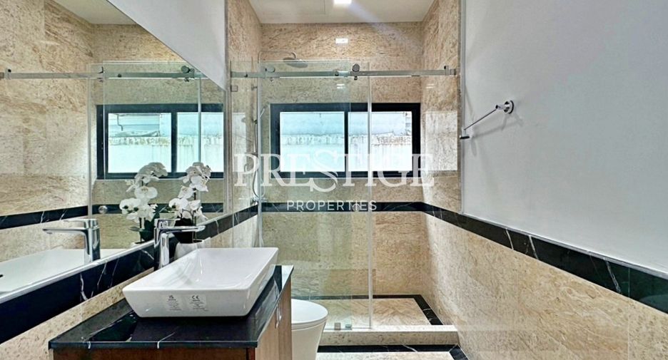 Haus zum Kauf und zur Miete mit 4 Zimmer in Bang Lamung, Chonburi