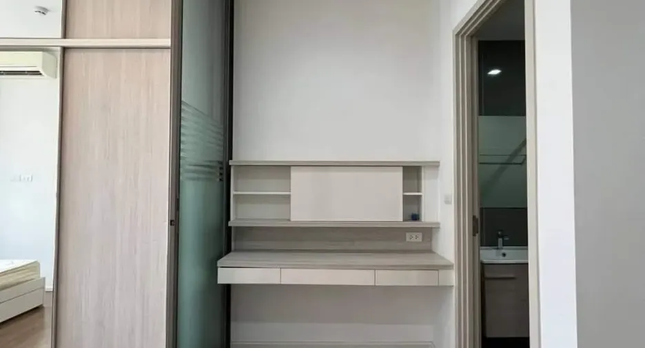 For sale 1 Beds condo in Lat Phrao, Bangkok