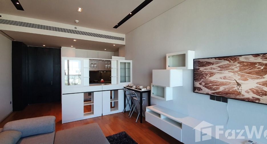 For rent 1 bed condo in Khlong San, Bangkok