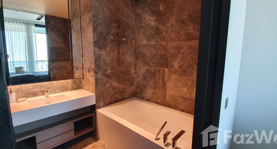 For rent 1 bed condo in Khlong San, Bangkok