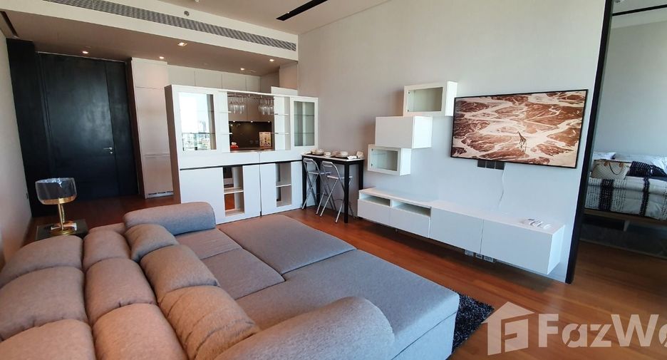 For rent 1 bed condo in Khlong San, Bangkok