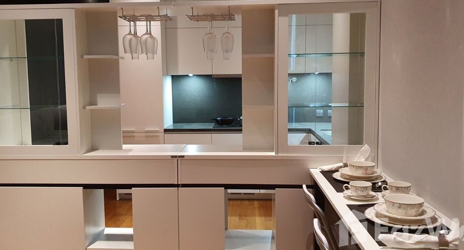 For rent 1 bed condo in Khlong San, Bangkok
