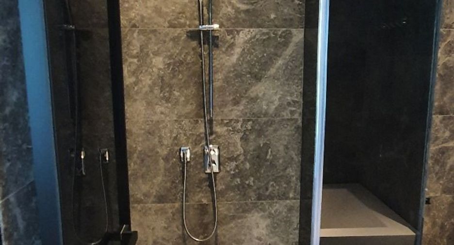 For rent 1 bed condo in Khlong San, Bangkok