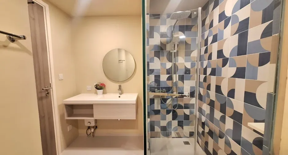 For sale 2 bed condo in Hua Hin, Prachuap Khiri Khan