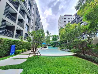 For sale 2 bed condo in Hua Hin, Prachuap Khiri Khan