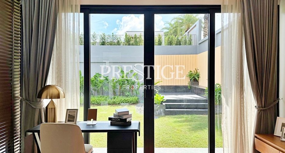 For sale 3 bedrooms house in East Pattaya, Pattaya