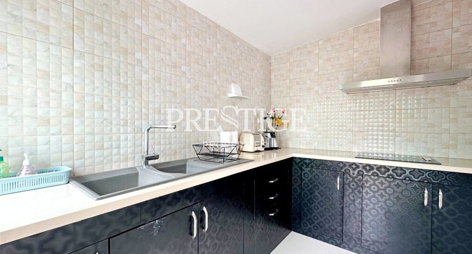 For sale 4 bedrooms house in Bang Lamung, Chonburi