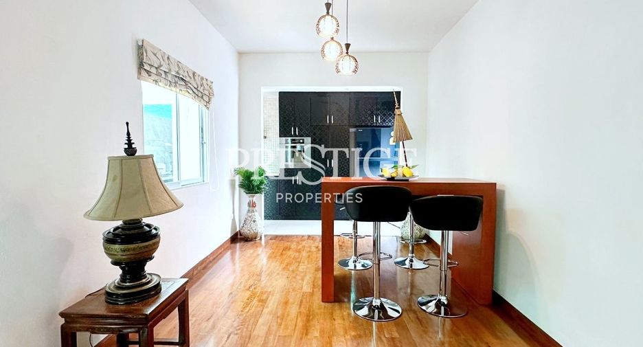 For sale 4 bedrooms house in Bang Lamung, Chonburi