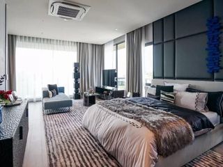 For sale 3 Beds house in Huai Khwang, Bangkok