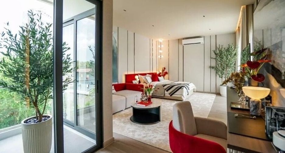 For sale 4 Beds house in Huai Khwang, Bangkok