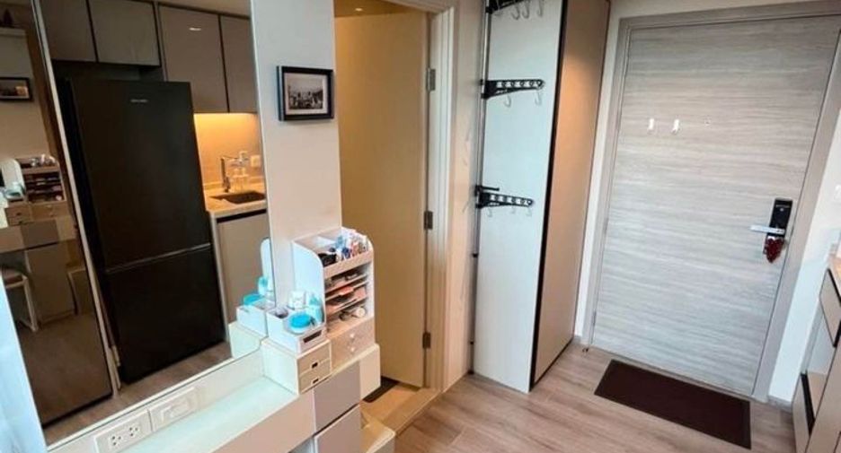 For rent 1 bed condo in Phaya Thai, Bangkok