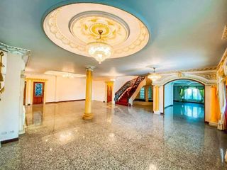For sale 6 Beds house in Lak Si, Bangkok