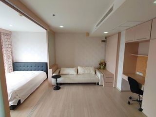 For sale 2 bed condo in Watthana, Bangkok