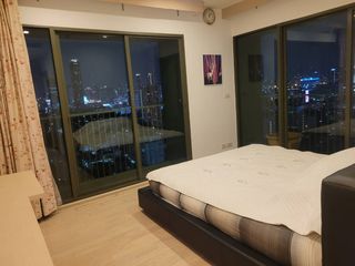 For sale 2 bed condo in Watthana, Bangkok